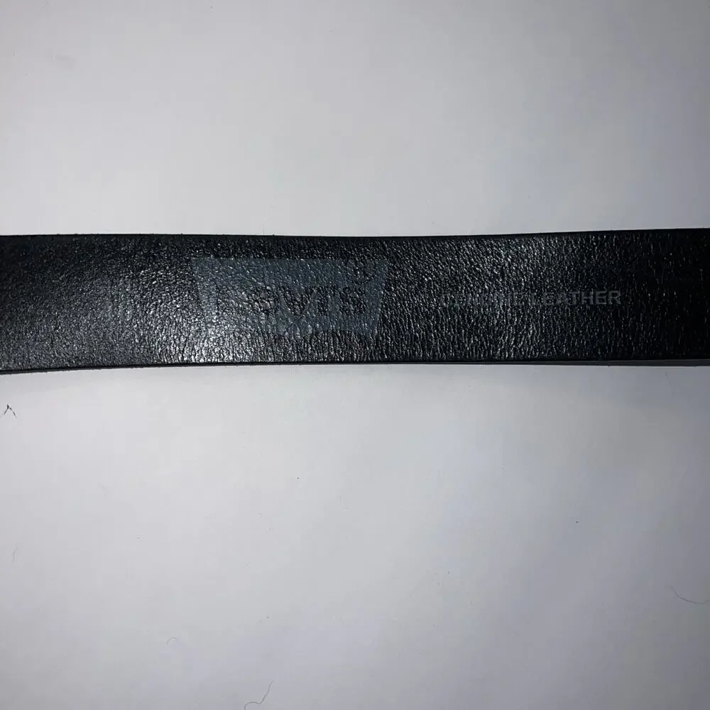 LEVI'S Mens Belt BLACK GENUINE LEATHER SIZE XL 40